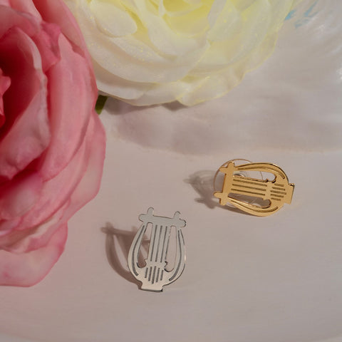 14K yellow gold Harpa earrings