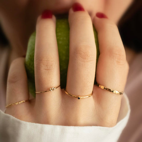 Inel cu Safir din aur alb de 14K