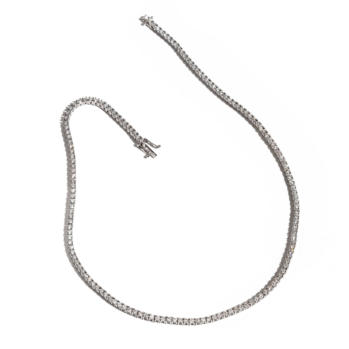 Colier Tennis cu diamante 2.90ct din aur alb de 18K
